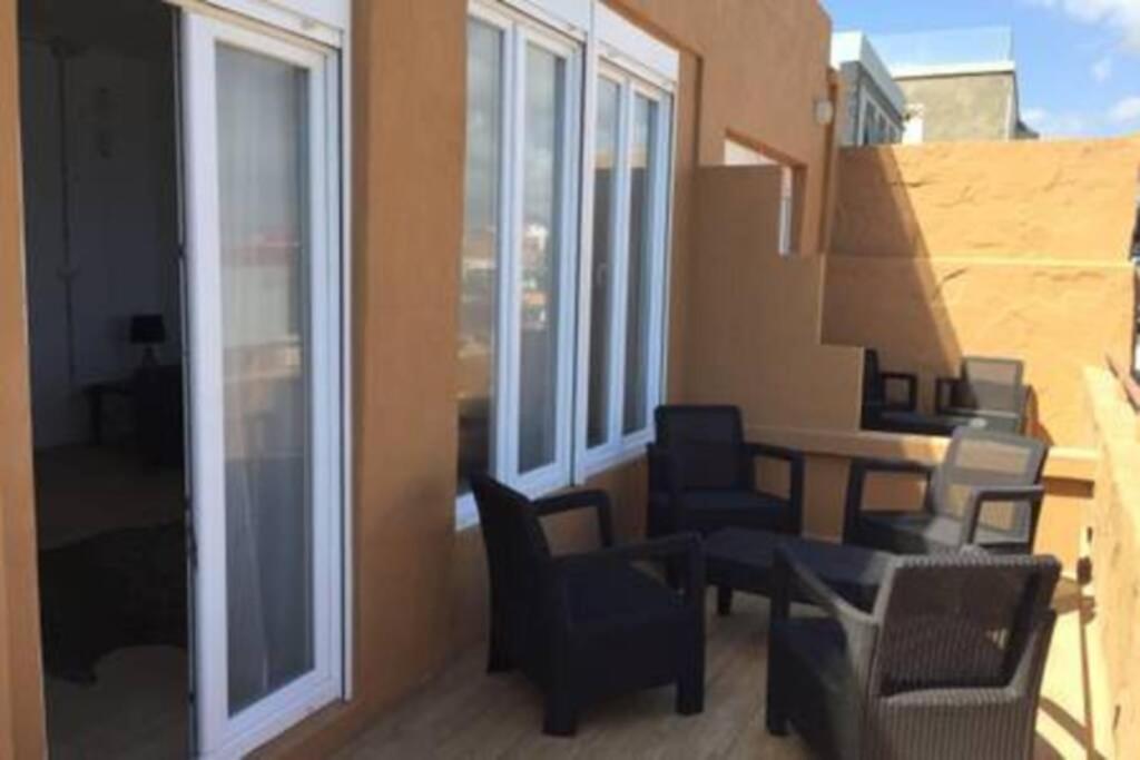 Big, Large Cozy Apartment With Sea View Ask For Additional Bedroom As An Extra Option テルデ エクステリア 写真