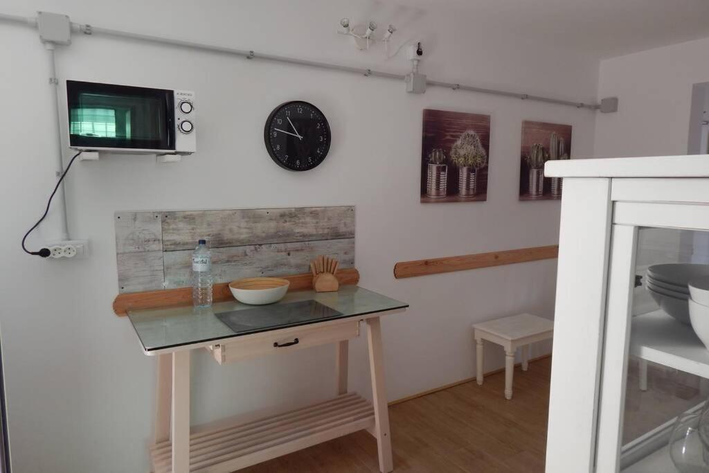 Big, Large Cozy Apartment With Sea View Ask For Additional Bedroom As An Extra Option テルデ エクステリア 写真